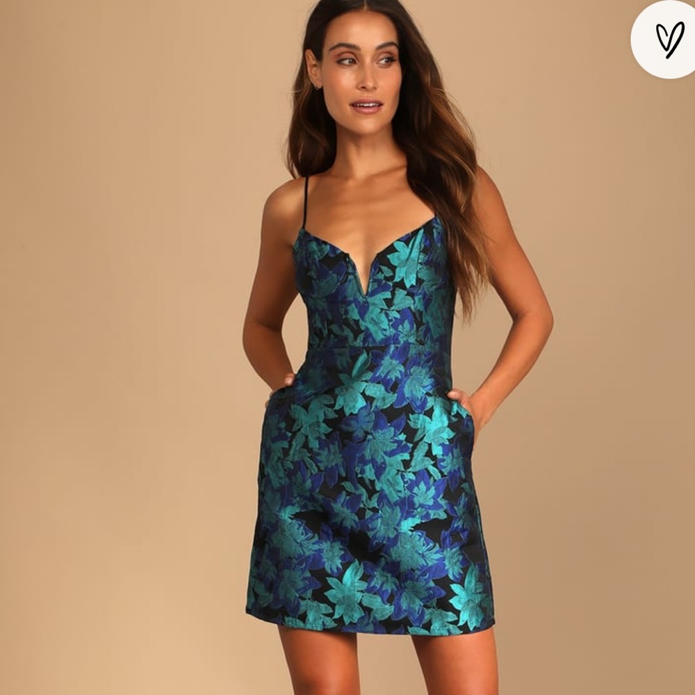Blue floral jacquard dress